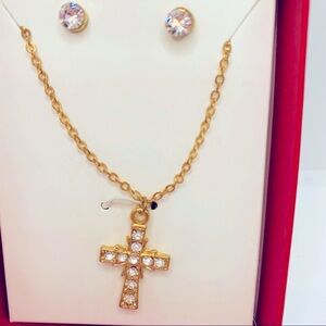 Necklace Cross and Earrings Crystal. Made of High Quality! Set in Golden tone.